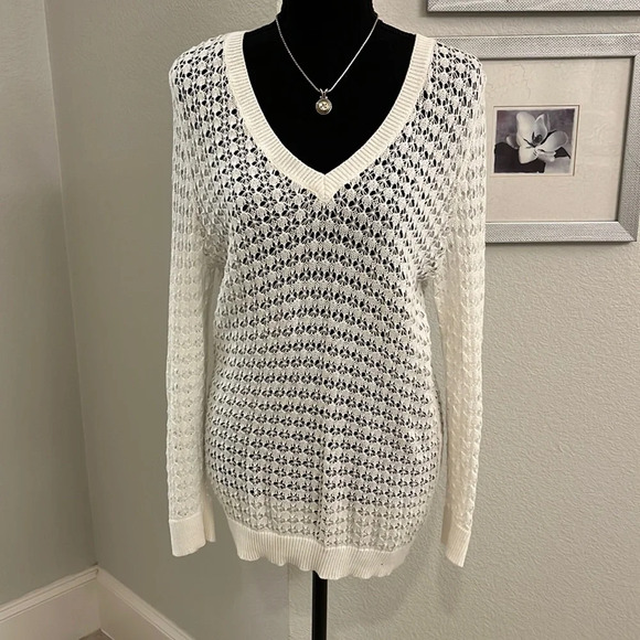 LOFT ivory v neck pullover lightweight long sweater top crochet EUC Medium - Picture 1 of 5